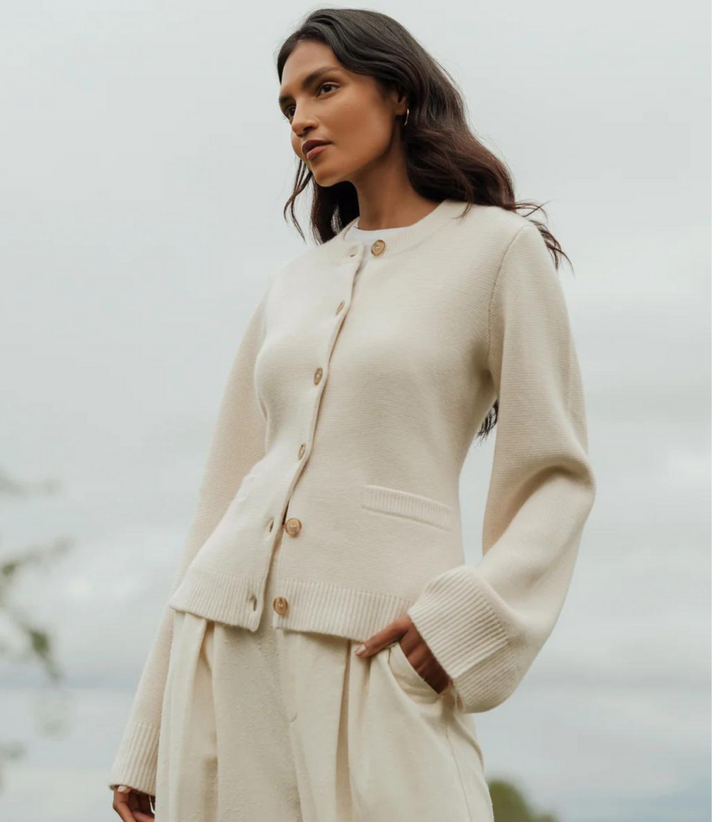 Emma Vest | Dames vest met getailleerde pasvorm en wool blend