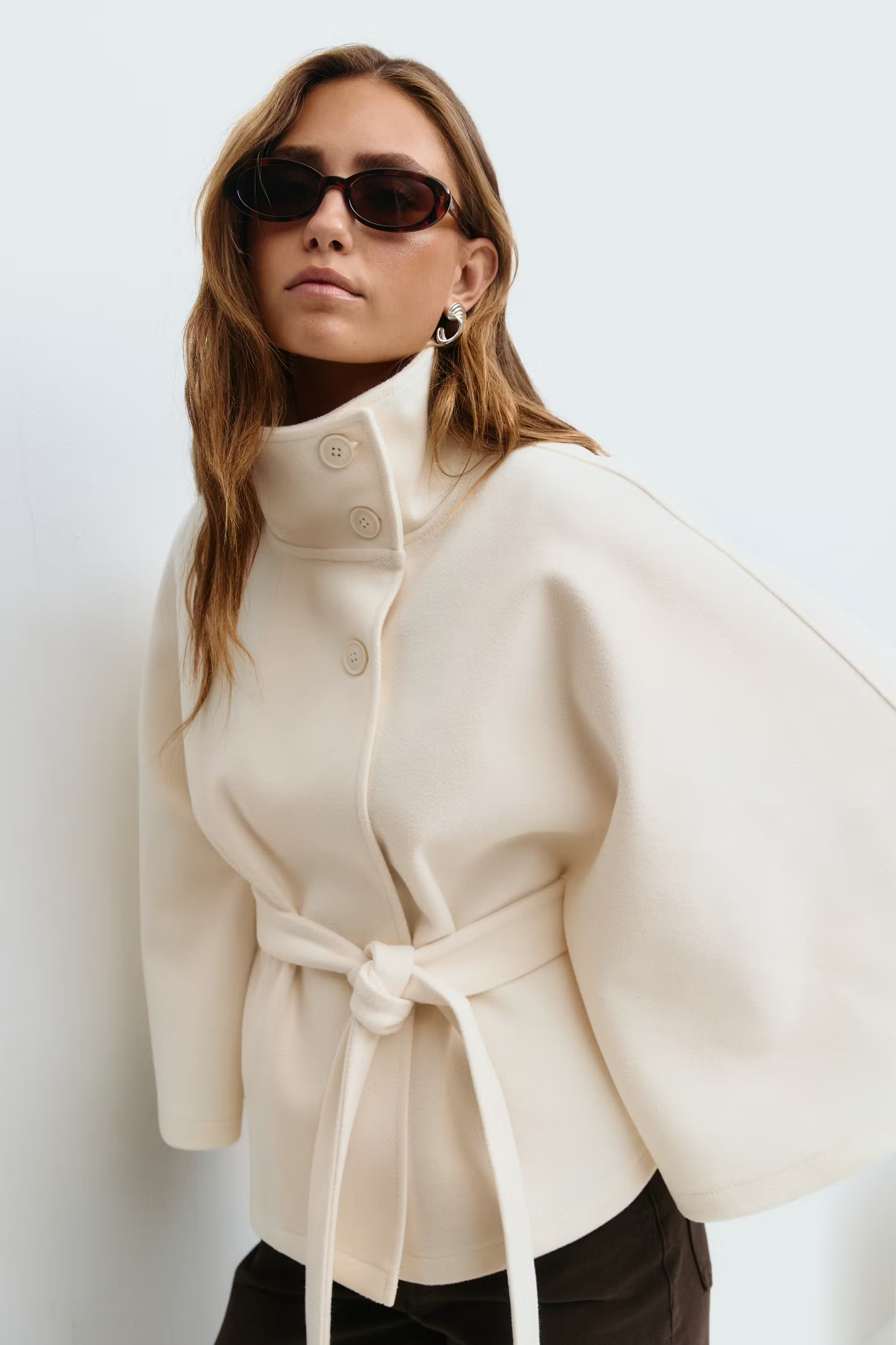 Loreza | Cape Coat