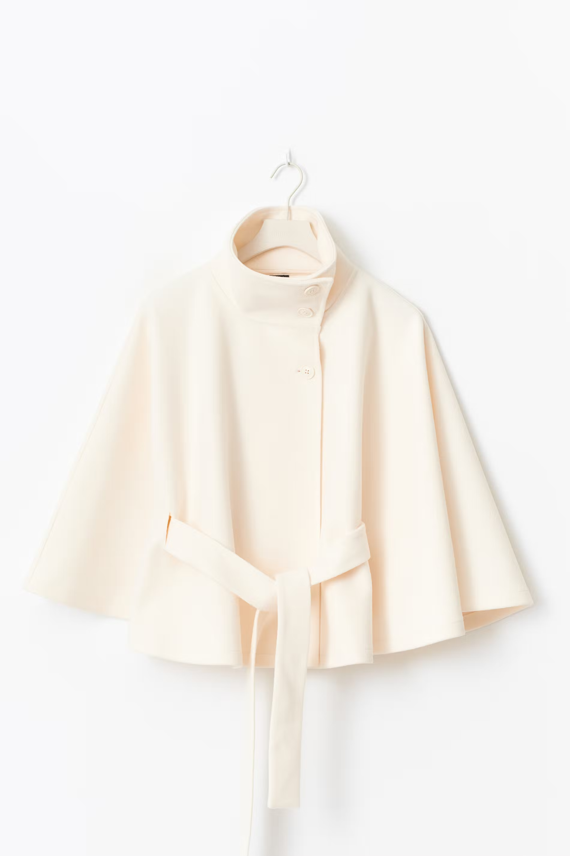 Loreza | Cape Coat
