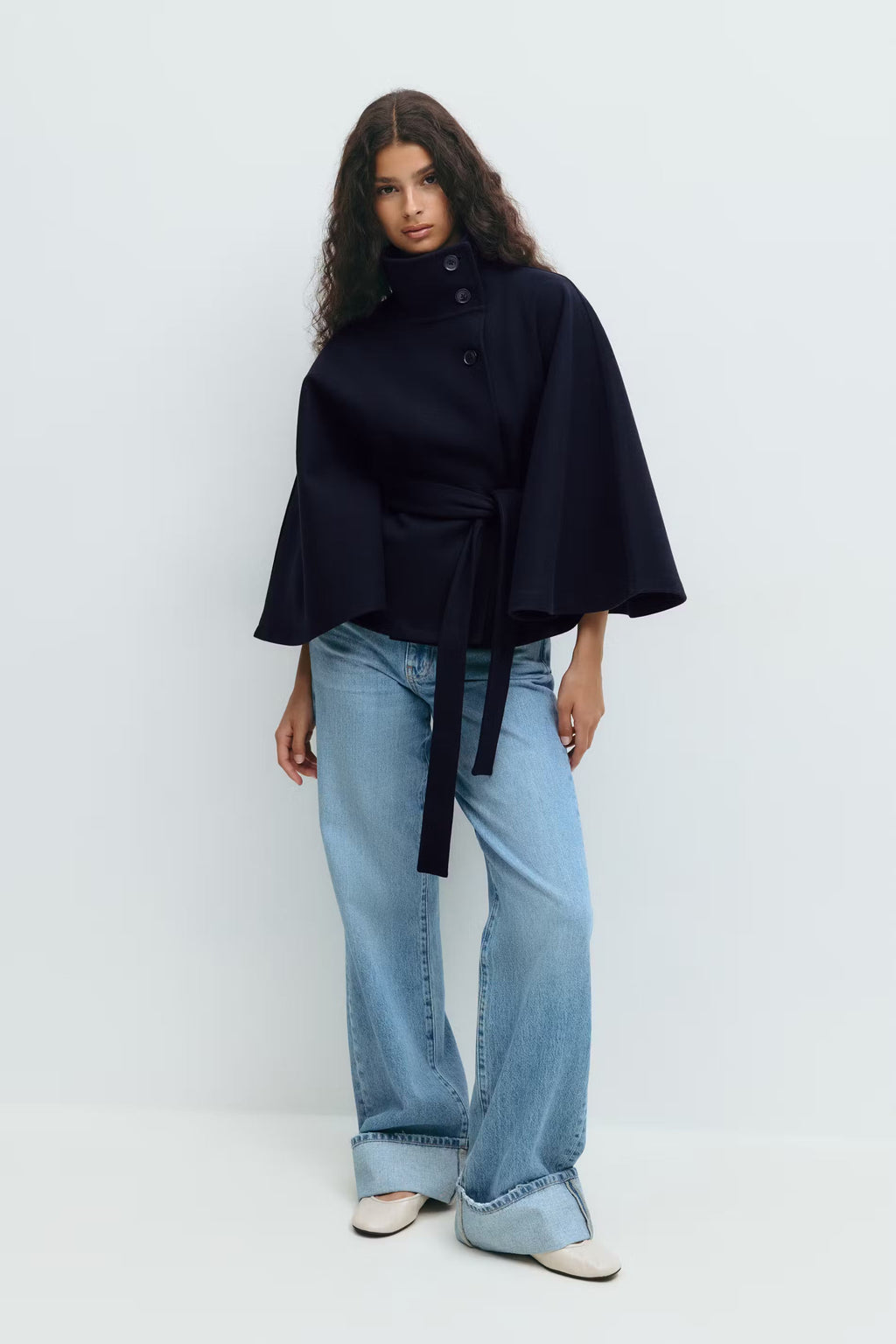 Loreza | Cape Coat