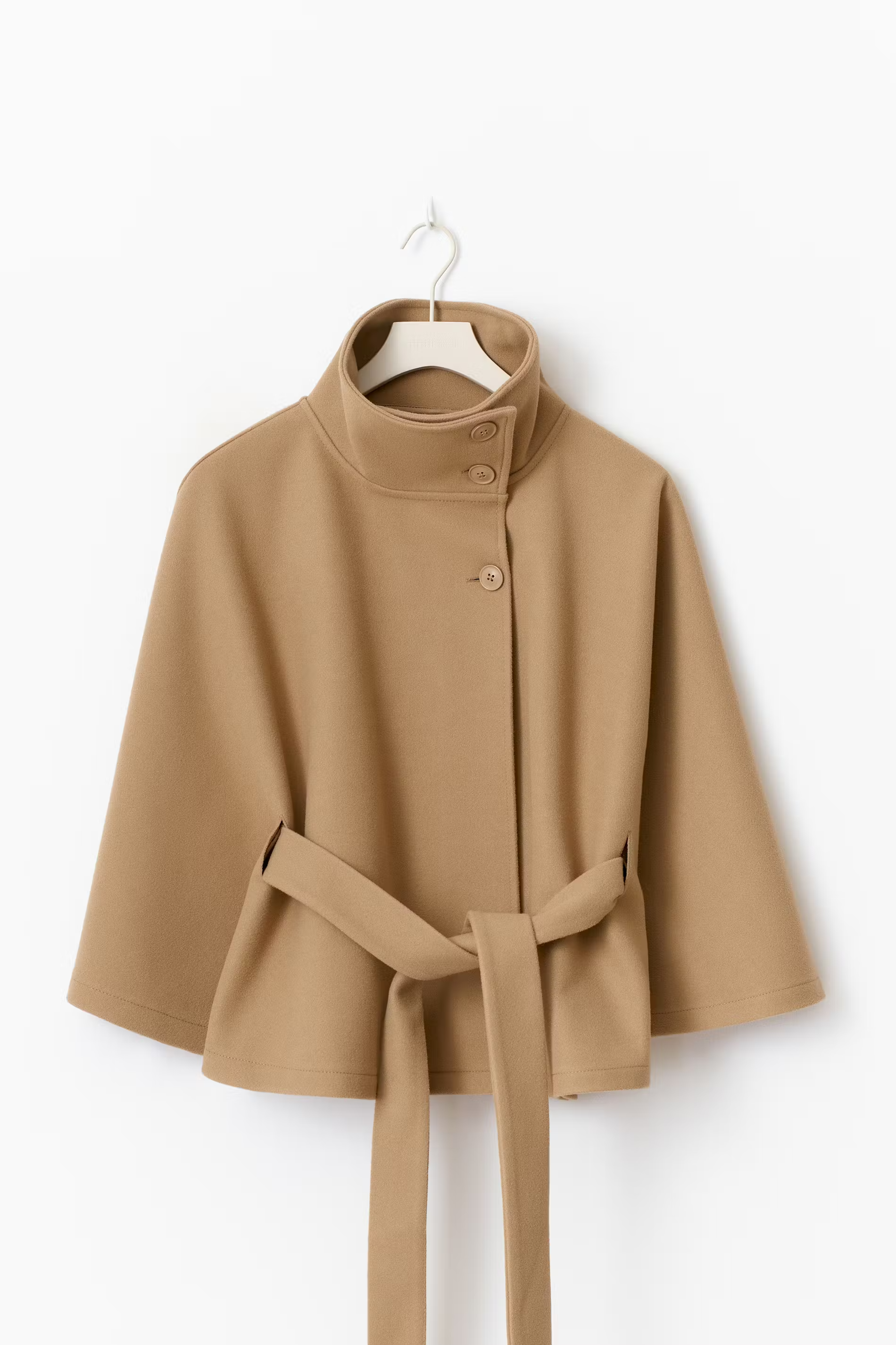 Loreza | Cape Coat