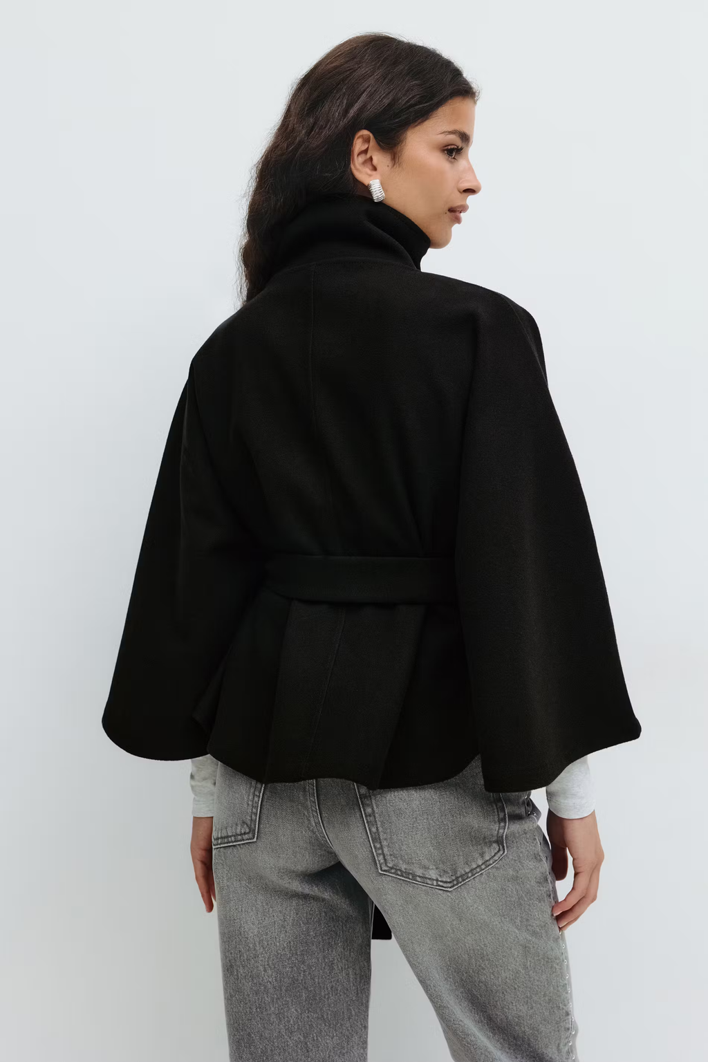 Loreza | Cape Coat